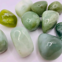 Load image into Gallery viewer, New Jade (Serpentine) Tumble Stone