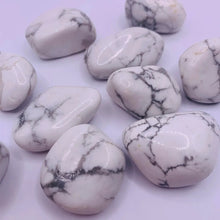 Load image into Gallery viewer, Howlite Tumble Stone